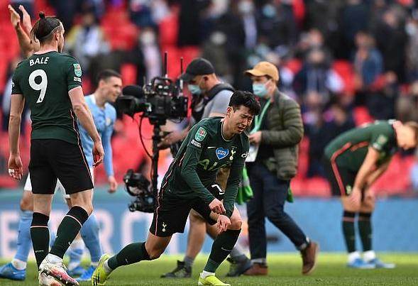 1619424204451001373.jpg 42207848-0-image-a-111_1619391736175.jpg